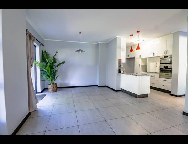 4 BEDROOM HOUSE FOR SALE IN COPPERLEAF ESTATE